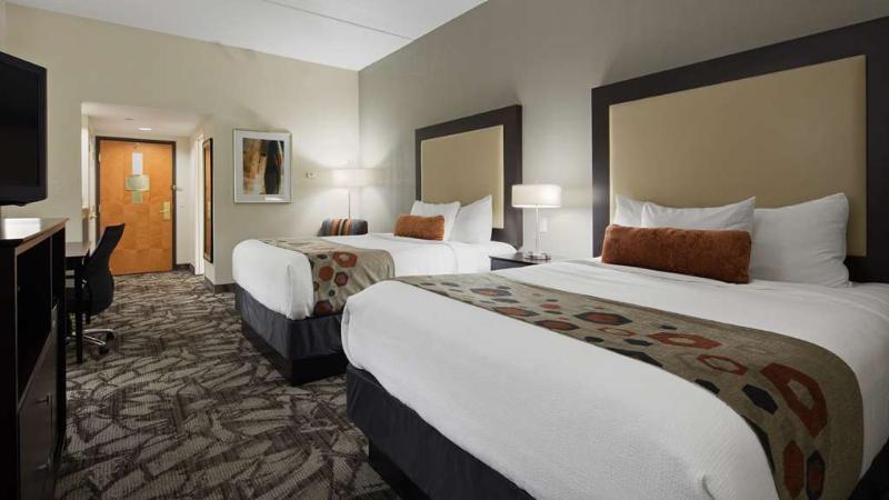 Holiday Inn Express & Suites Cedar Falls - Waterloo By Ihg Exteriör bild