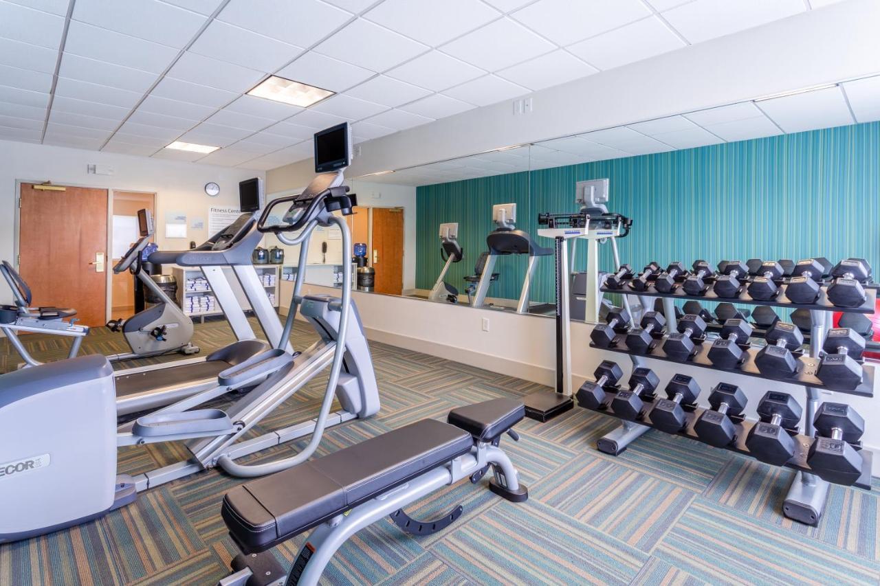Holiday Inn Express & Suites Cedar Falls - Waterloo By Ihg Exteriör bild